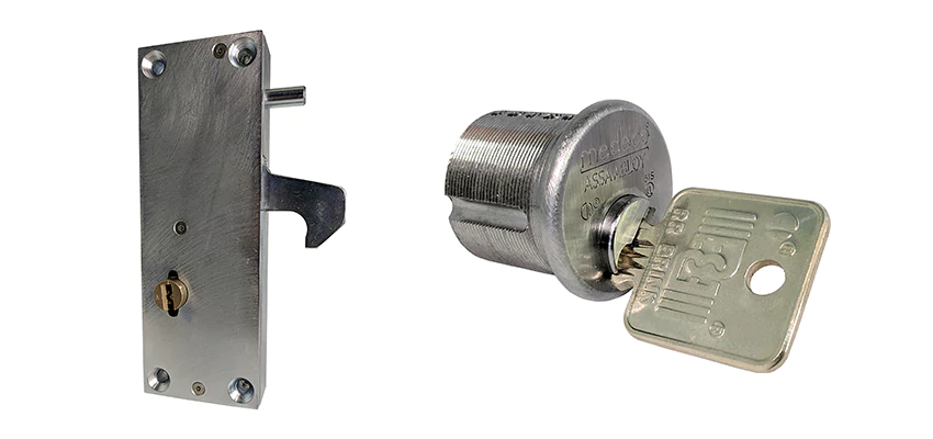 RR Fence Gates Brink Locks Repair in Belmont, California